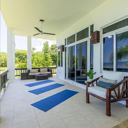 Ivy'S Cove Beach Side Condo - Luxury Villa Whitehouse Exteriér fotografie